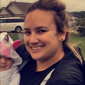 Meet your Posher, Alycia